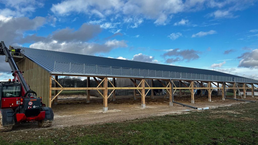 Hangar agricole solaire chez M. DEVIENE