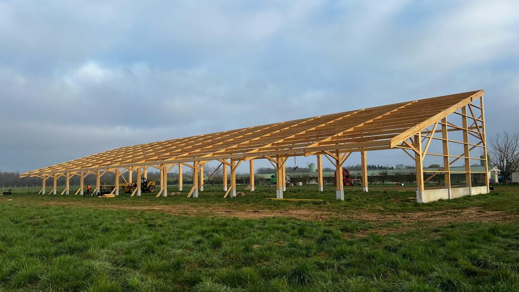 Hangar agricole solaire chez M. GRANDPADOR