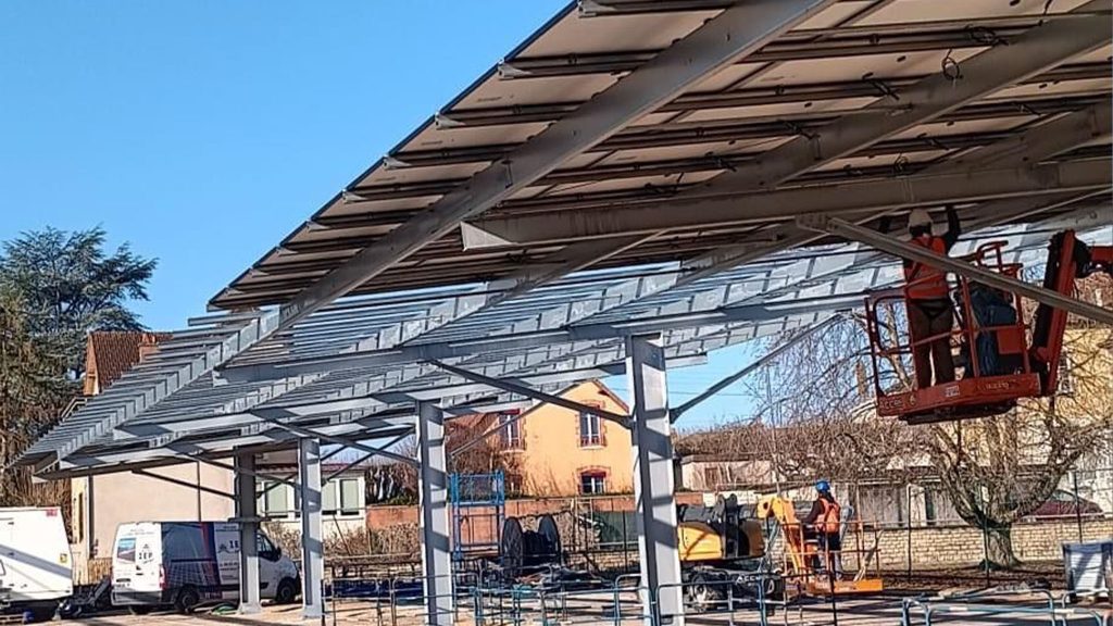 Ombrières photovoltaïques