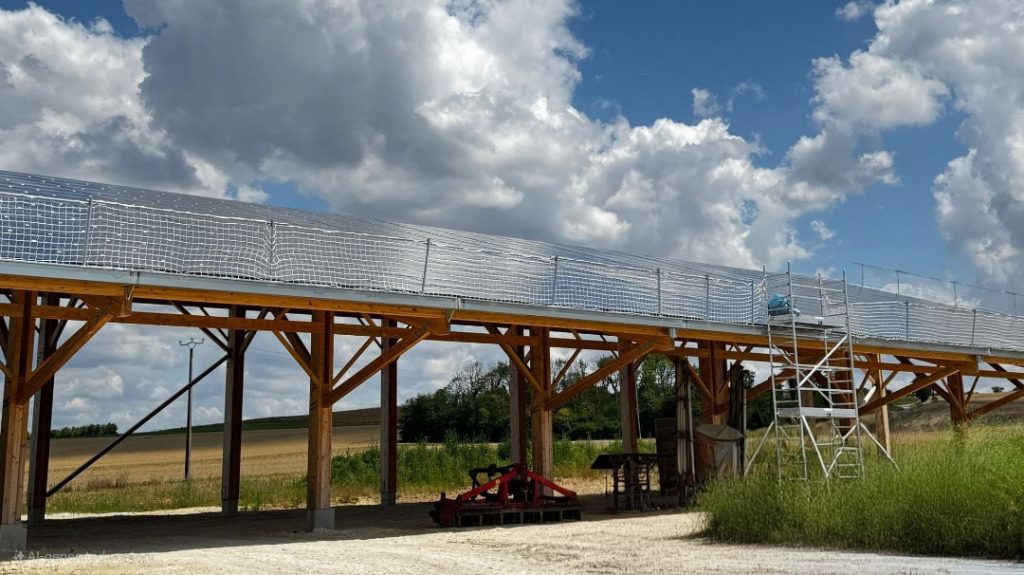 Hangar agricole solaire chez M. Rocou